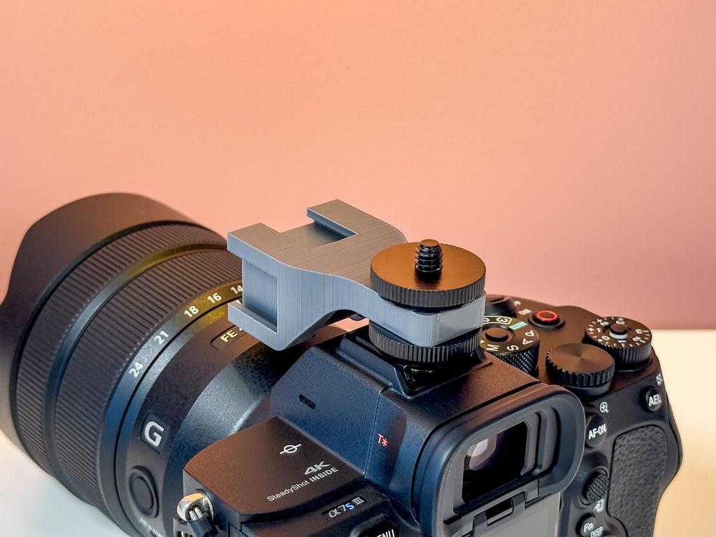 UNİVERSAL HOTSHOE ÇOKLAYICI (3 GİRİŞLİ)