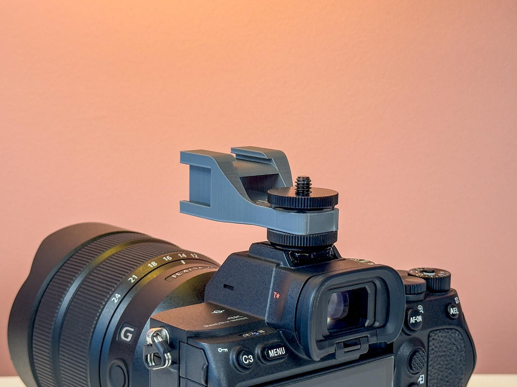 UNİVERSAL HOTSHOE ÇOKLAYICI (3 GİRİŞLİ)