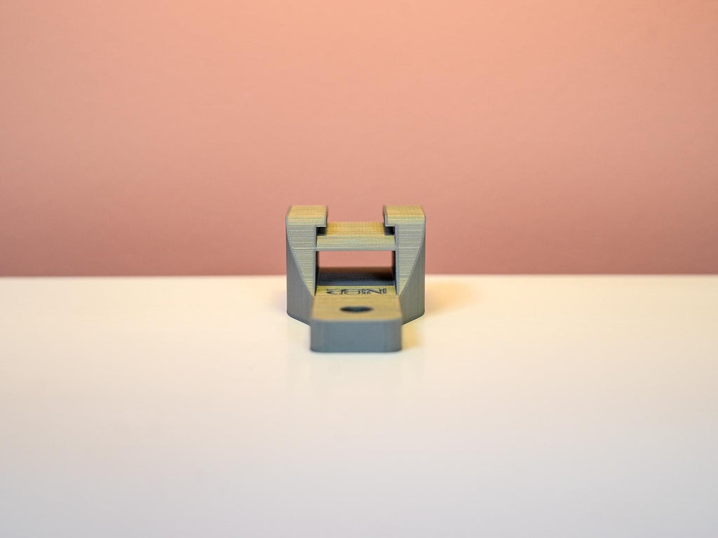 UNİVERSAL HOTSHOE ÇOKLAYICI (3 GİRİŞLİ)